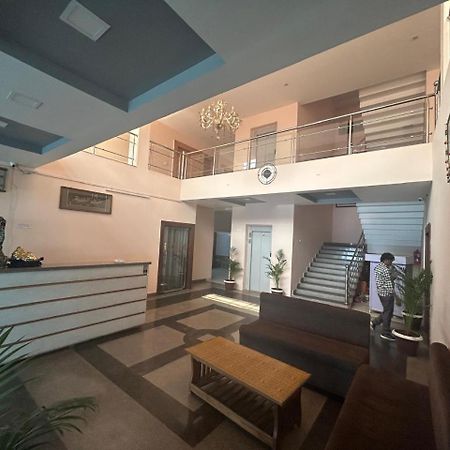 Hotel Tawa Plaza Itarsi Екстер'єр фото