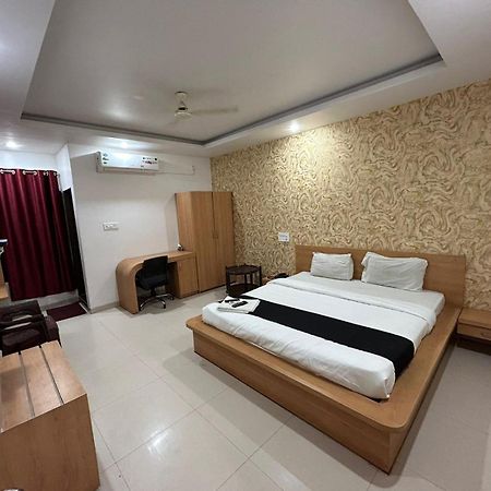 Hotel Tawa Plaza Itarsi Екстер'єр фото